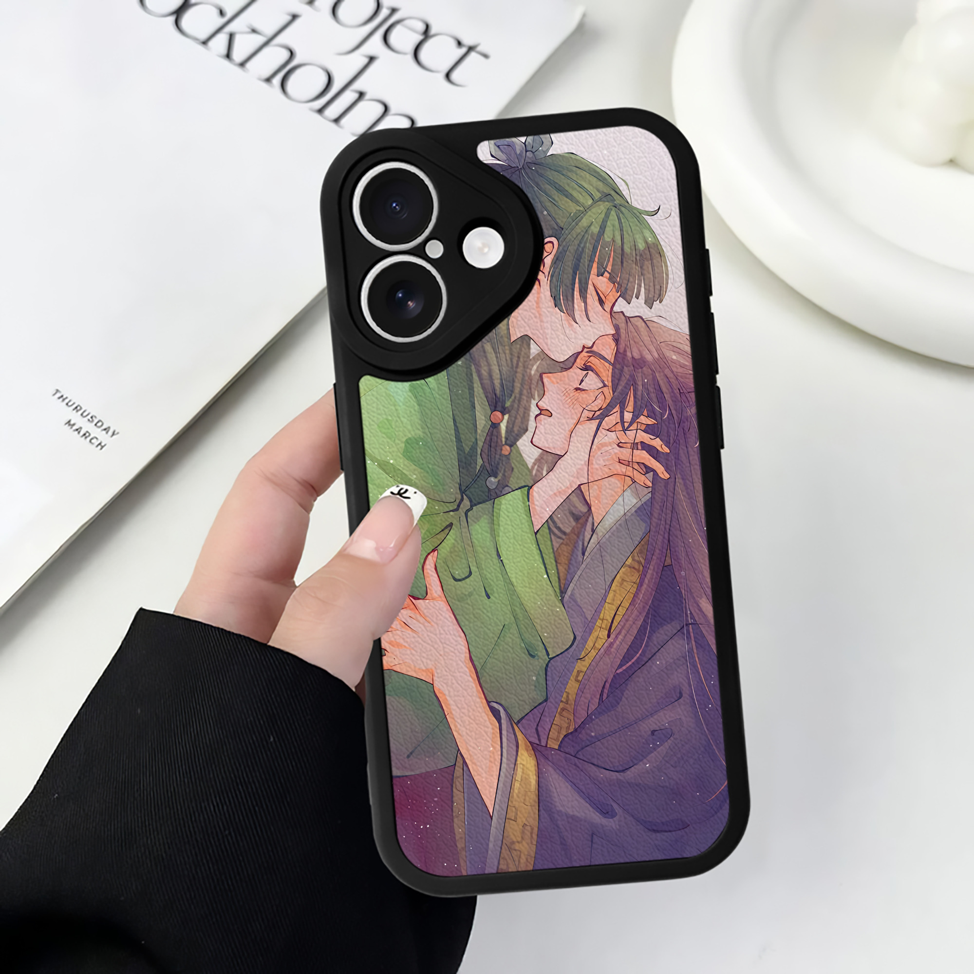 薬屋のひとりごと The Apothecary Diaries 【iPhone 16シリーズ対応】シリコンスマホケース（レザー調） 材質：シリコン